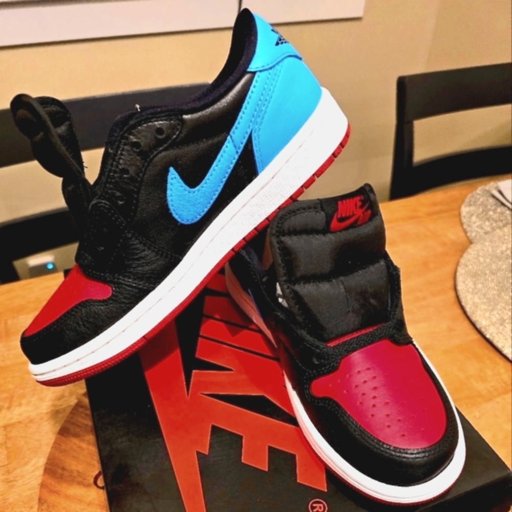 JORDAN 1 RETRO LOW NC TO CHI